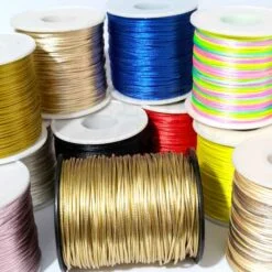 CORDÕES, FIOS, FITAS, LINHAS e TIRAS