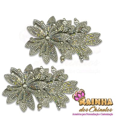 Aplique de Tecido Flor Tripla Cristal (Par)